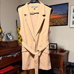 Kate & Mallory Sleeveless Belted Blazer Vest in Beige